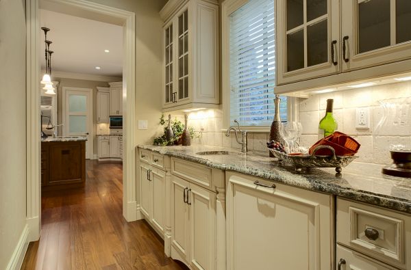 Butlers Pantry Installation in Sherman